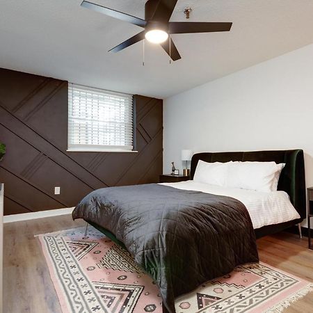Entire Condo In Downtown Winston 외부 사진