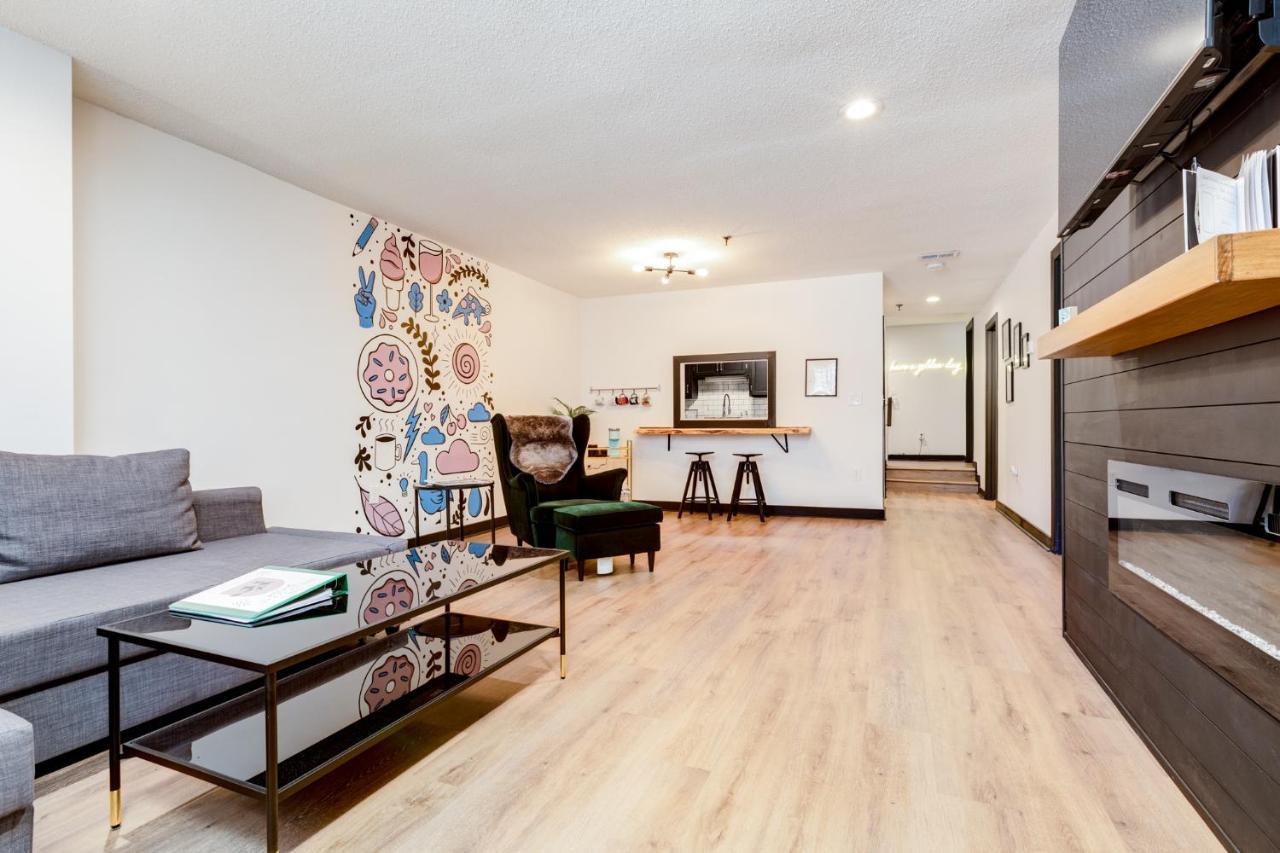 Entire Condo In Downtown Winston 외부 사진
